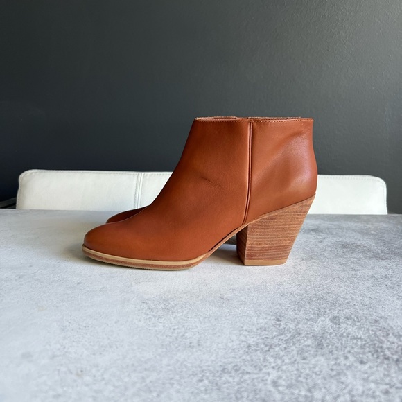 CLOSET SALE *New/Unworn* Rachel Comey Ankle Boots, in Cognac, Size 7 Women’s - Picture 6 of 9